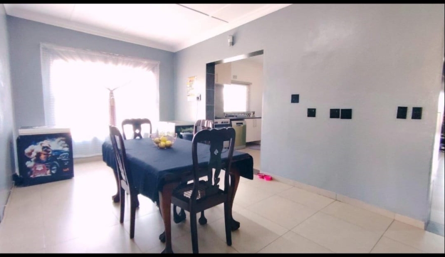 7 Bedroom Property for Sale in Deneysville Free State